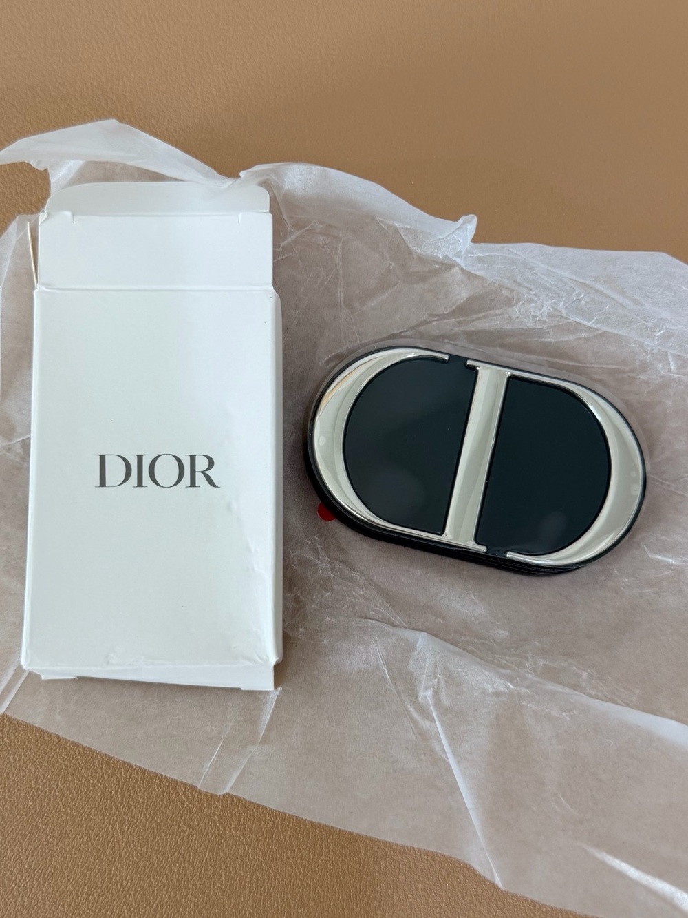 DIOR beauty CD logo dual mirror phone ring metal holder stand